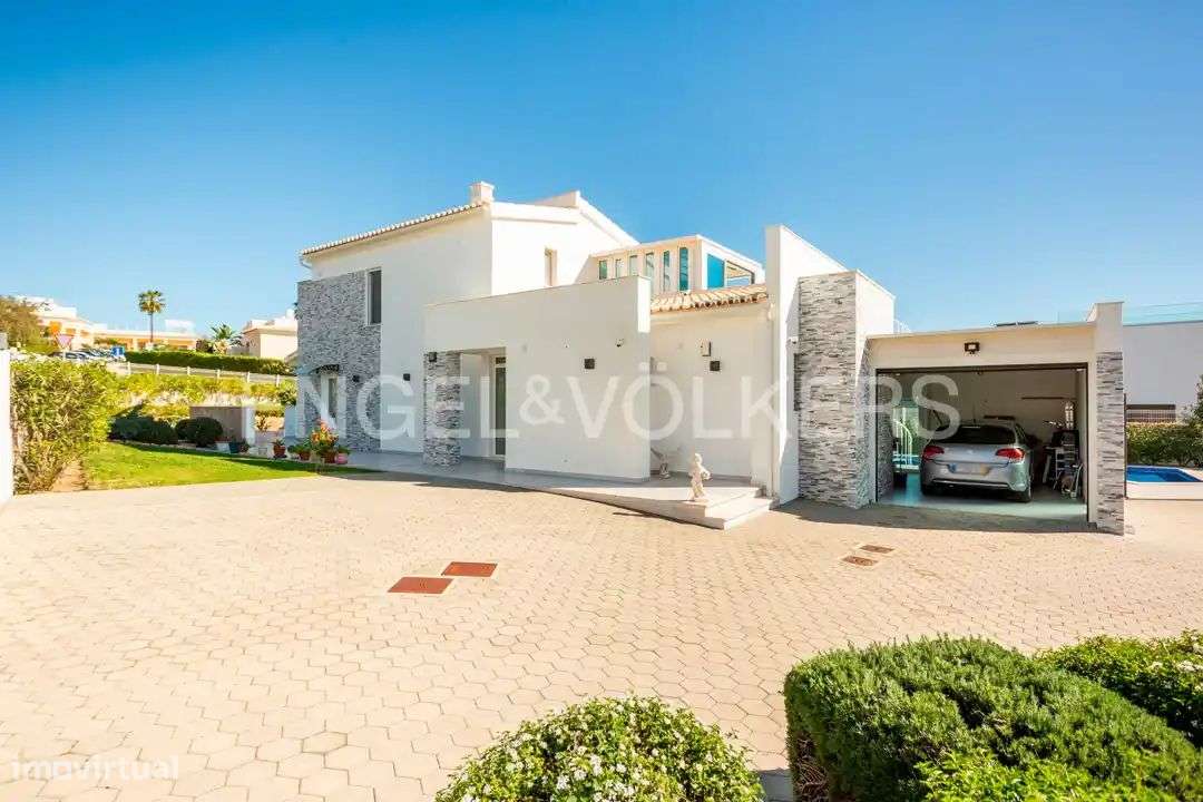 Moradia de luxo de 4 quartos com vista mar no Carvoeiro - Grande imagem: 4/47