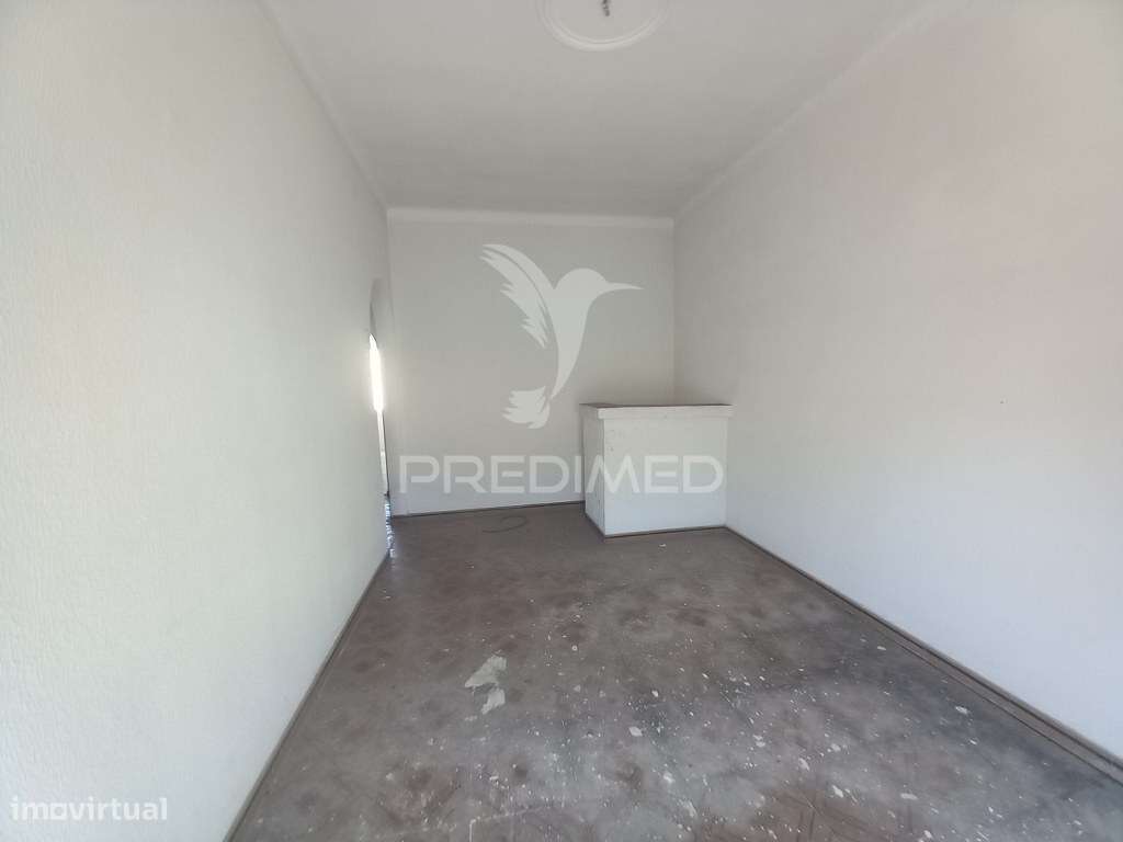 T1 para Remodelar na Baixa da Banheira - Grande imagem: 5/19