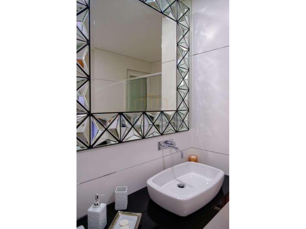 Moradia T4 com Piscina na Aroeira - Charneca da Caparica-35