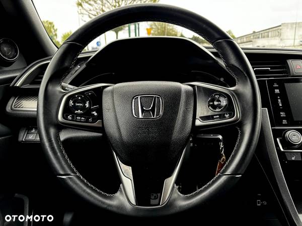 Honda Civic 1.5 T Sport Plus (Navi) - 21