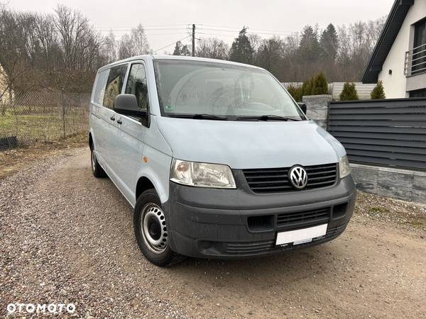 Volkswagen Transporter - 1