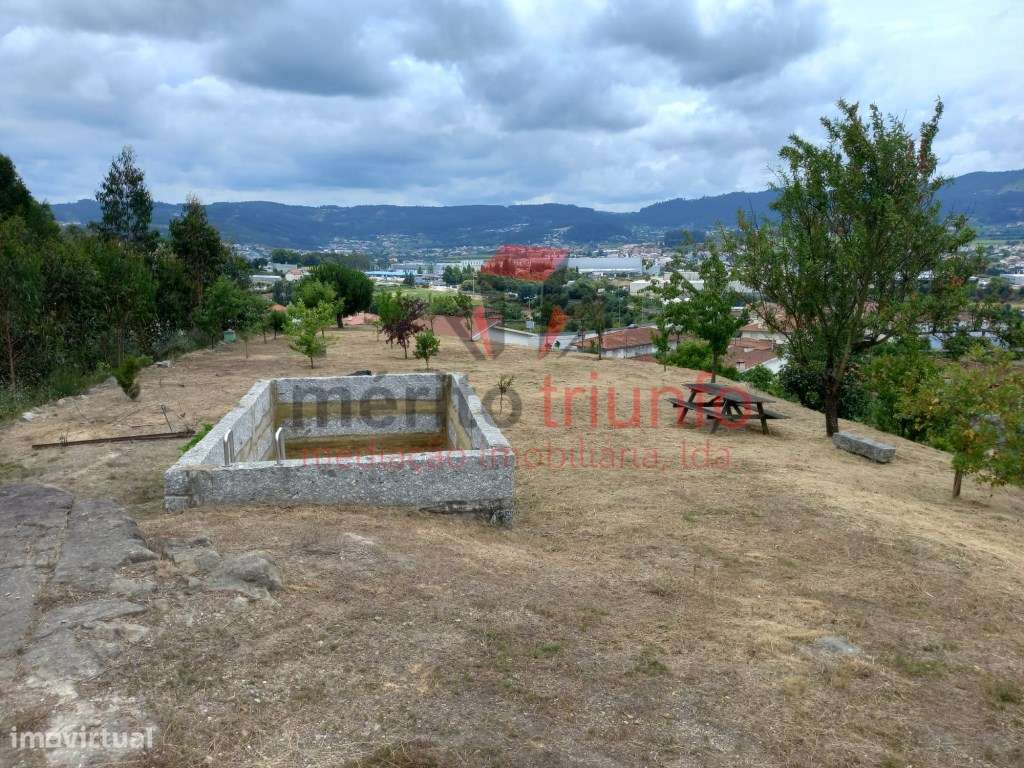 Terreno de Construção para Venda em LORDELO - GMR-23