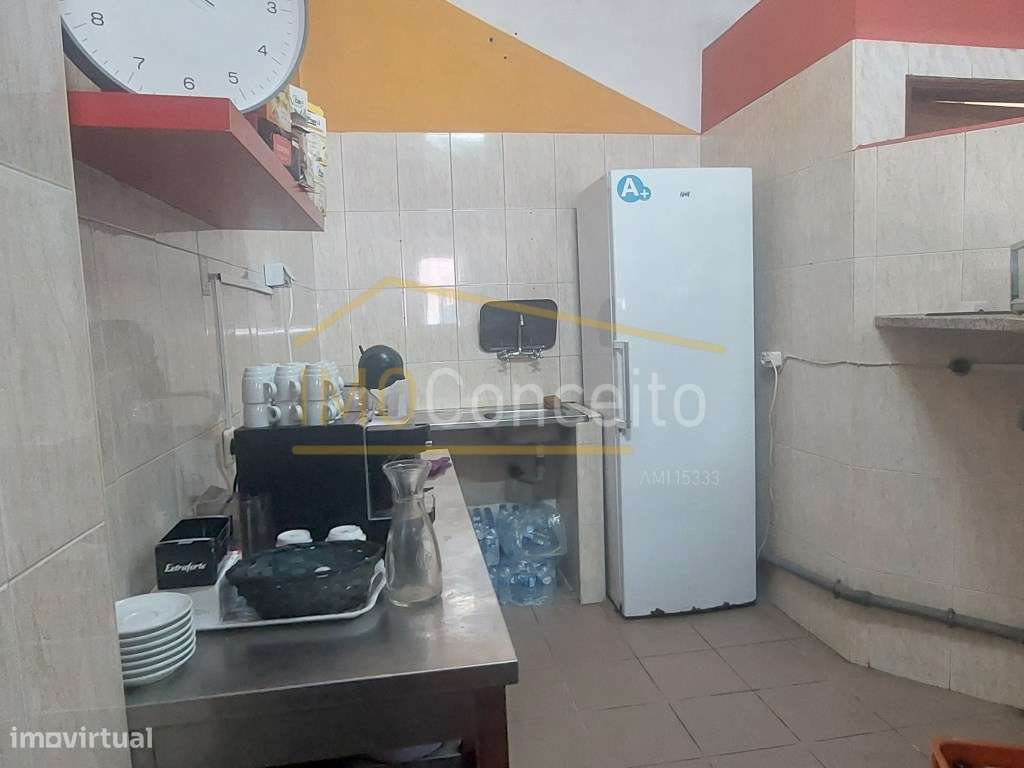 Comércio e Habitação || Tomar||-31