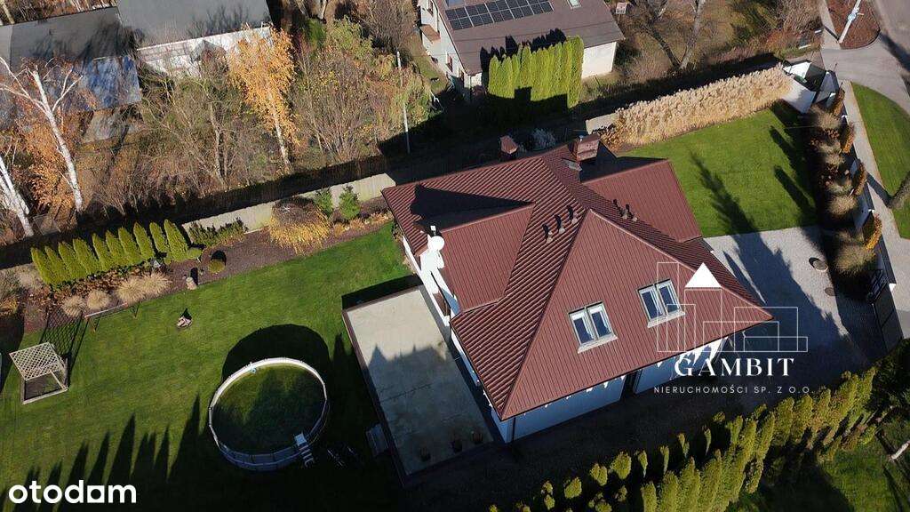 Nowoczesny 5 pok. dom z  dużym ogrodem pod Warszawą-18