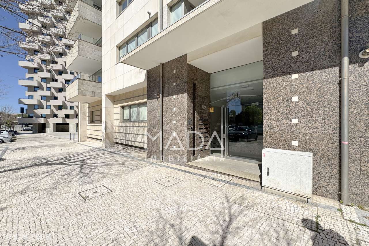 Apart. T4 duplex de luxo na zona da Exponor em Matosinhos, Porto - Grande imagem: 4/41