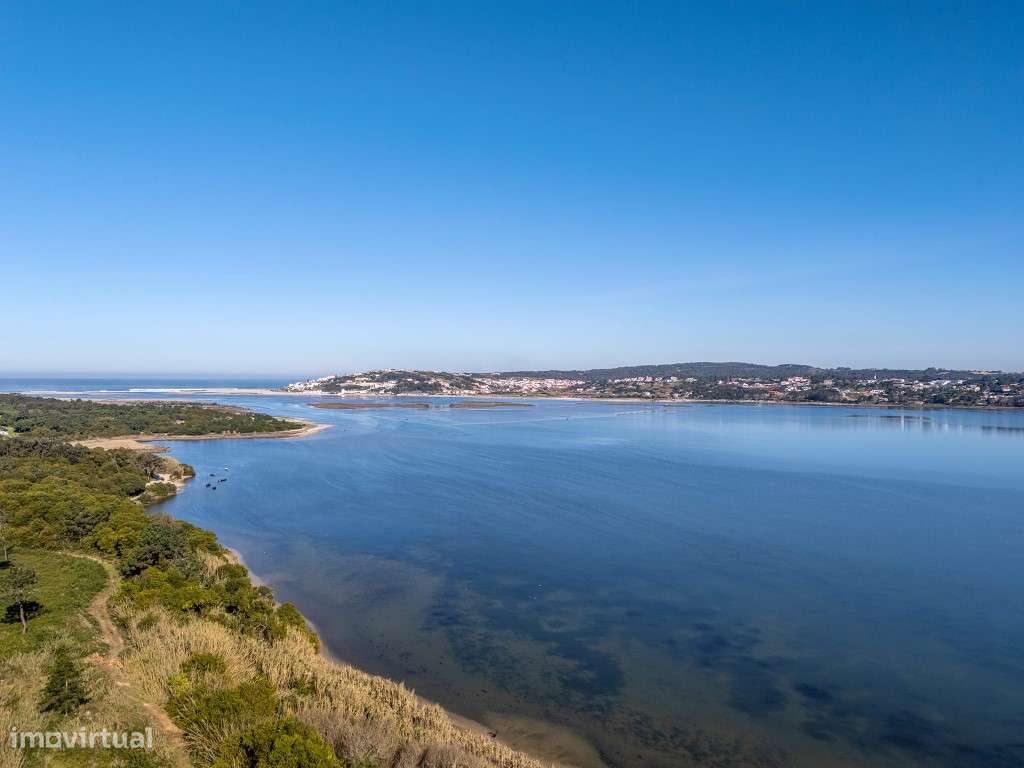 Lote junto à Lagoa de Óbidos com projeto de arquitetura icluído-7