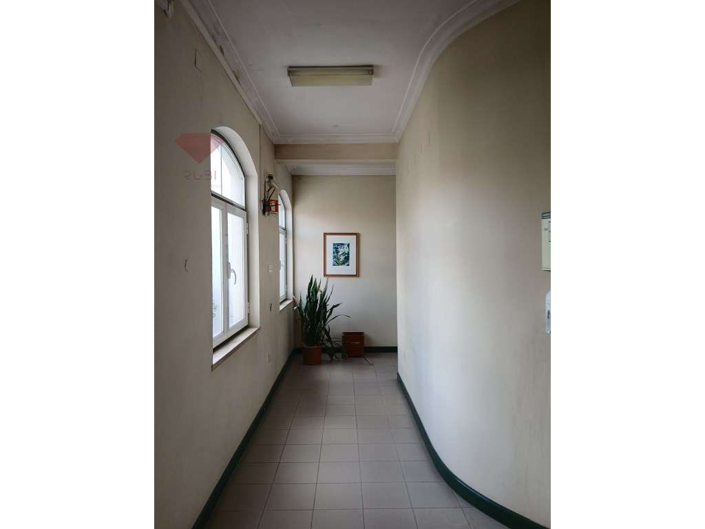 Edifício Comercial no Bairro do Salgado-33