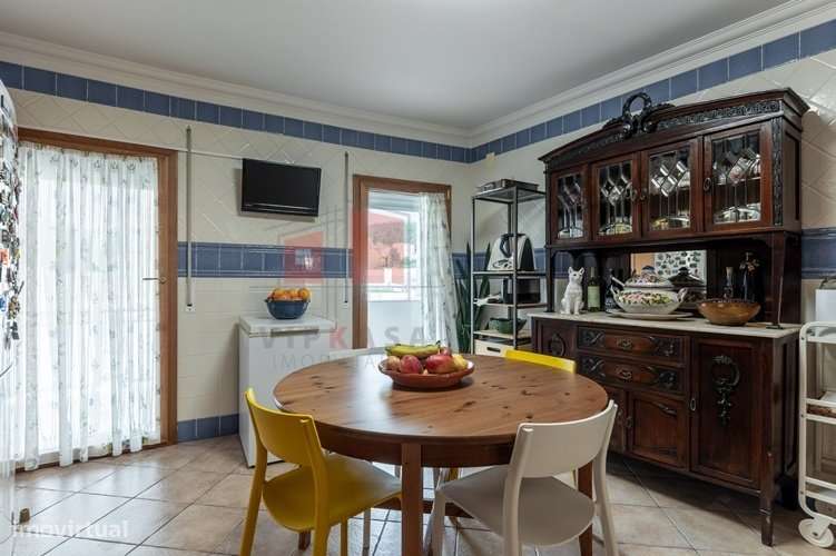 Apartamento T3 no centro da Malveira-13