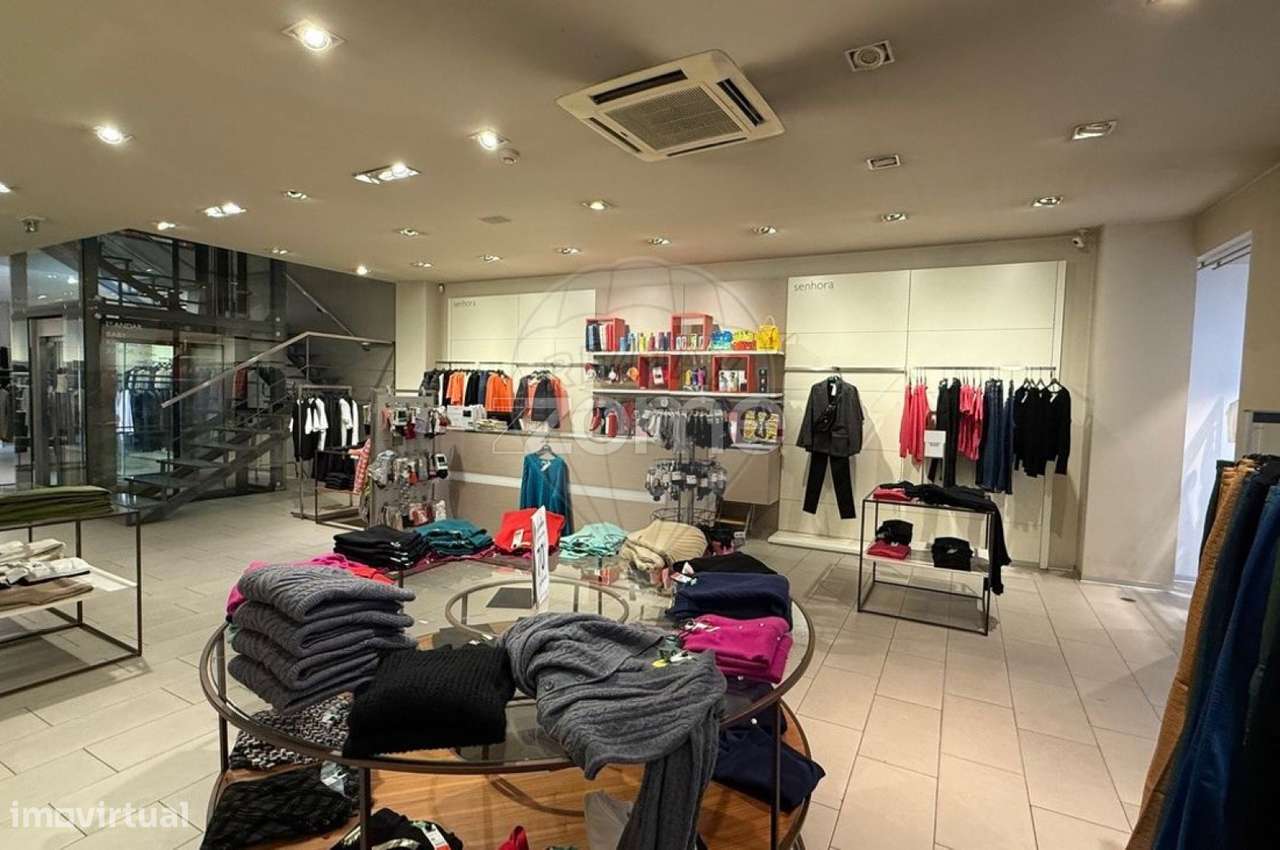 À Venda Prédio com-5