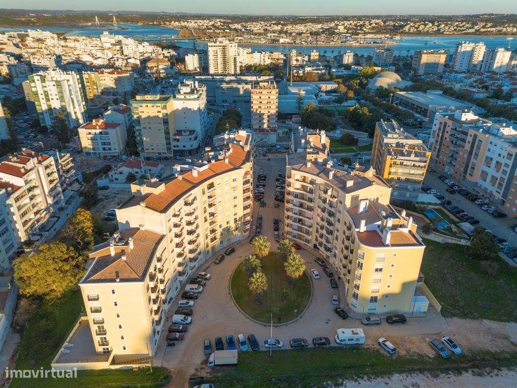 Fantástico Apartamento T3 à Venda na Quinta da Malata em Portimão-32