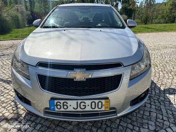 Chevrolet Cruze - 9