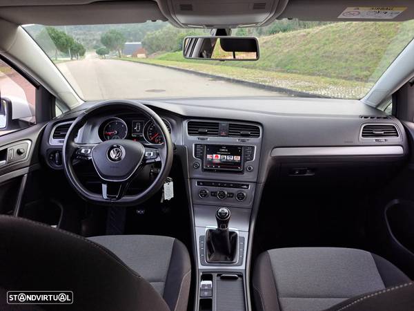 VW Golf 1.6 TDi BlueMotion Trendline - 13