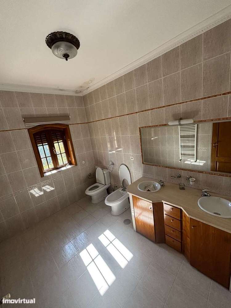 Imóvel de banco : apresente-nos a sua e-32