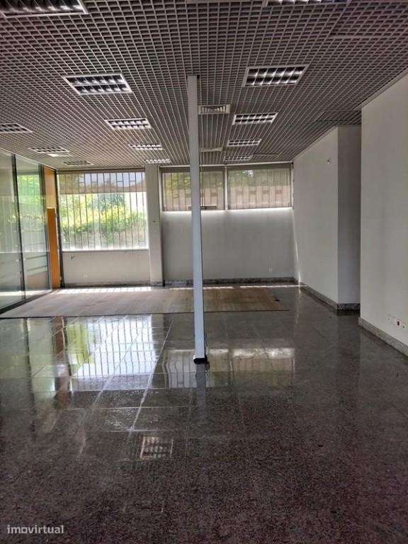 Imóvel Comercial em Carrazeda de Ansiães-6