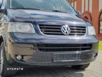 Volkswagen Multivan - 10