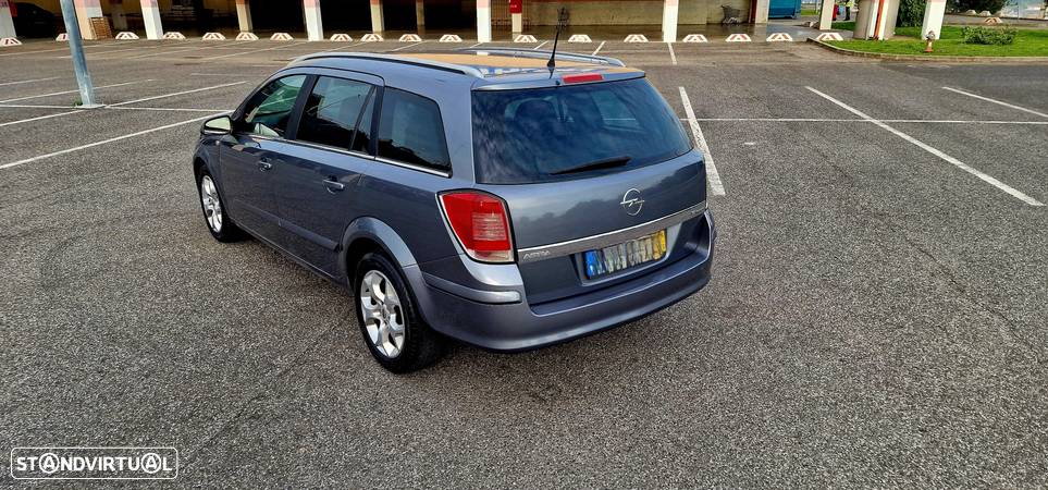 Opel Astra Caravan 1.6 Cosmo 17 - 4