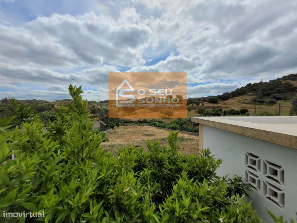 Moradia T3 com Terreno no Ameixial-27