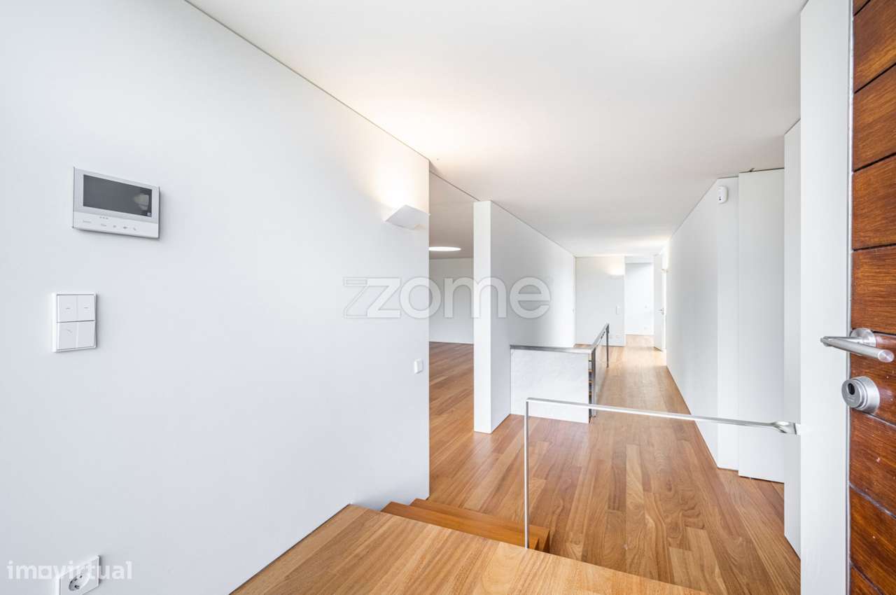 Moradia T4 em Condomínio Privado de Luxo, no Centro do Porto - Grande imagem: 3/47