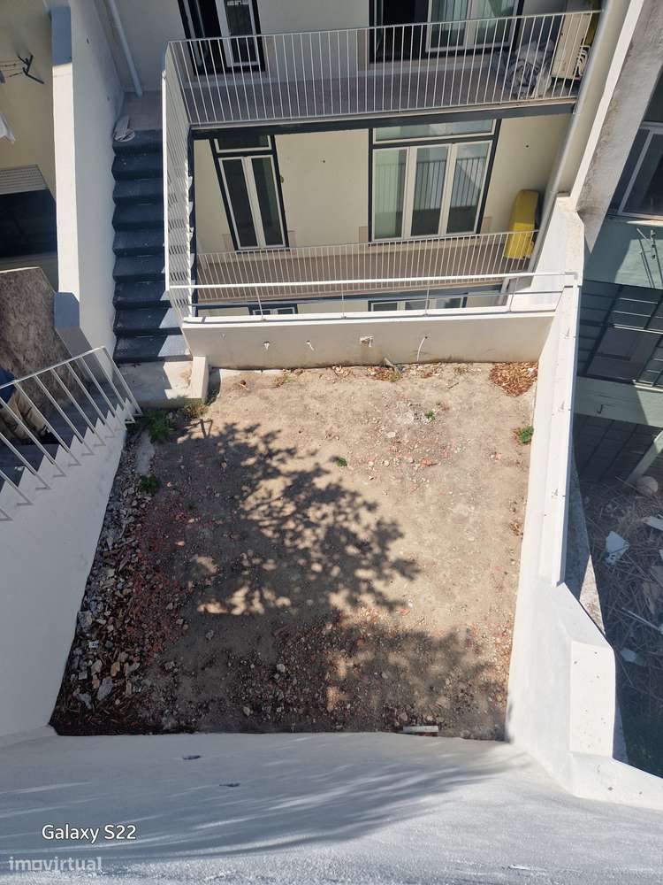 T2 no 3º Andar com 3 Jardins, Elevador, Coz.Equipada Lx - Grande imagem: 4/44