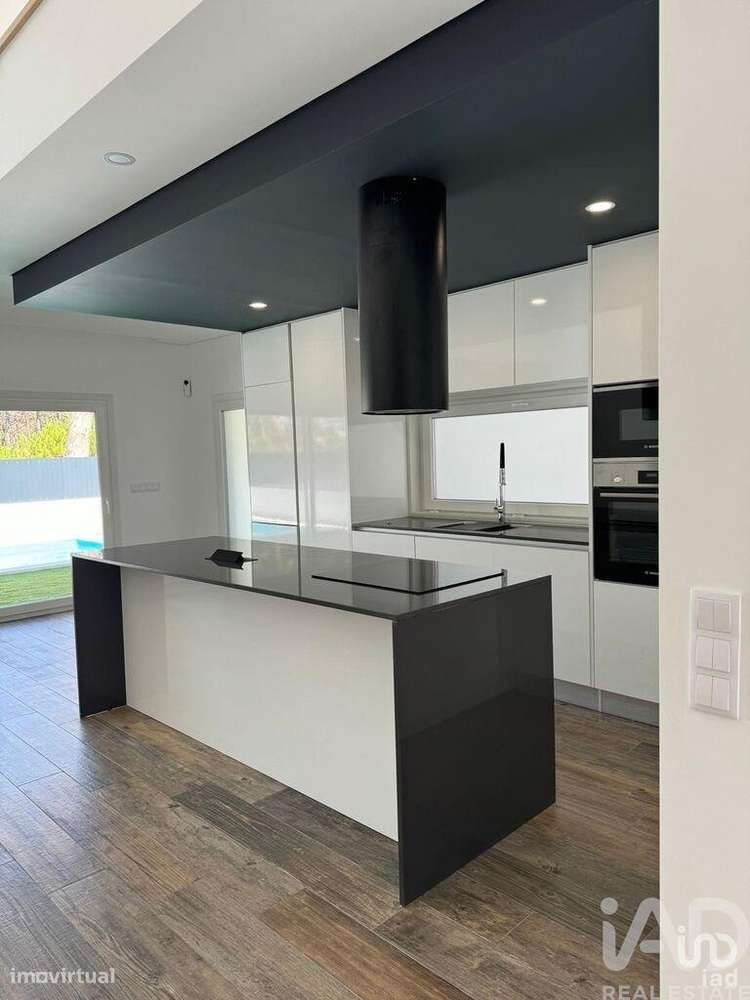 Casa / Villa T3 em Sesimbra (Castelo) de 161,00 m2 - Grande imagem: 4/15