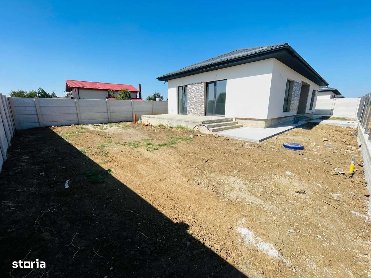 Imobiliare Domnesti - toate utilitatie parter 3 dorm 2 bai la cheie - Imagine principală: 5/9