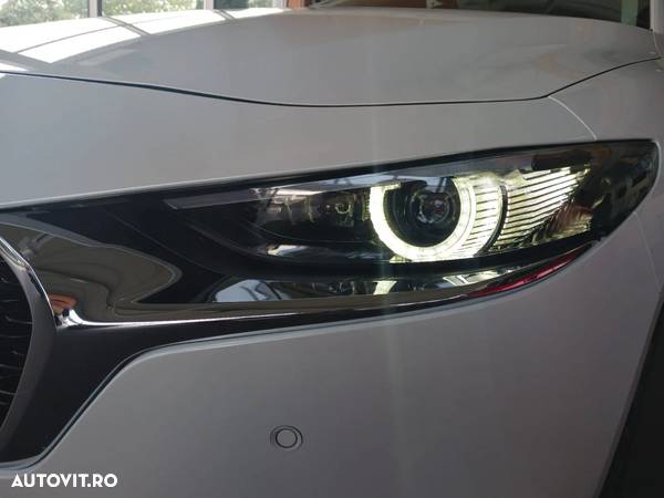 Mazda 3 FASTBACK e-SKYACTIV-X 186 M HYBRID EXCLUSIVE-LINE - 7