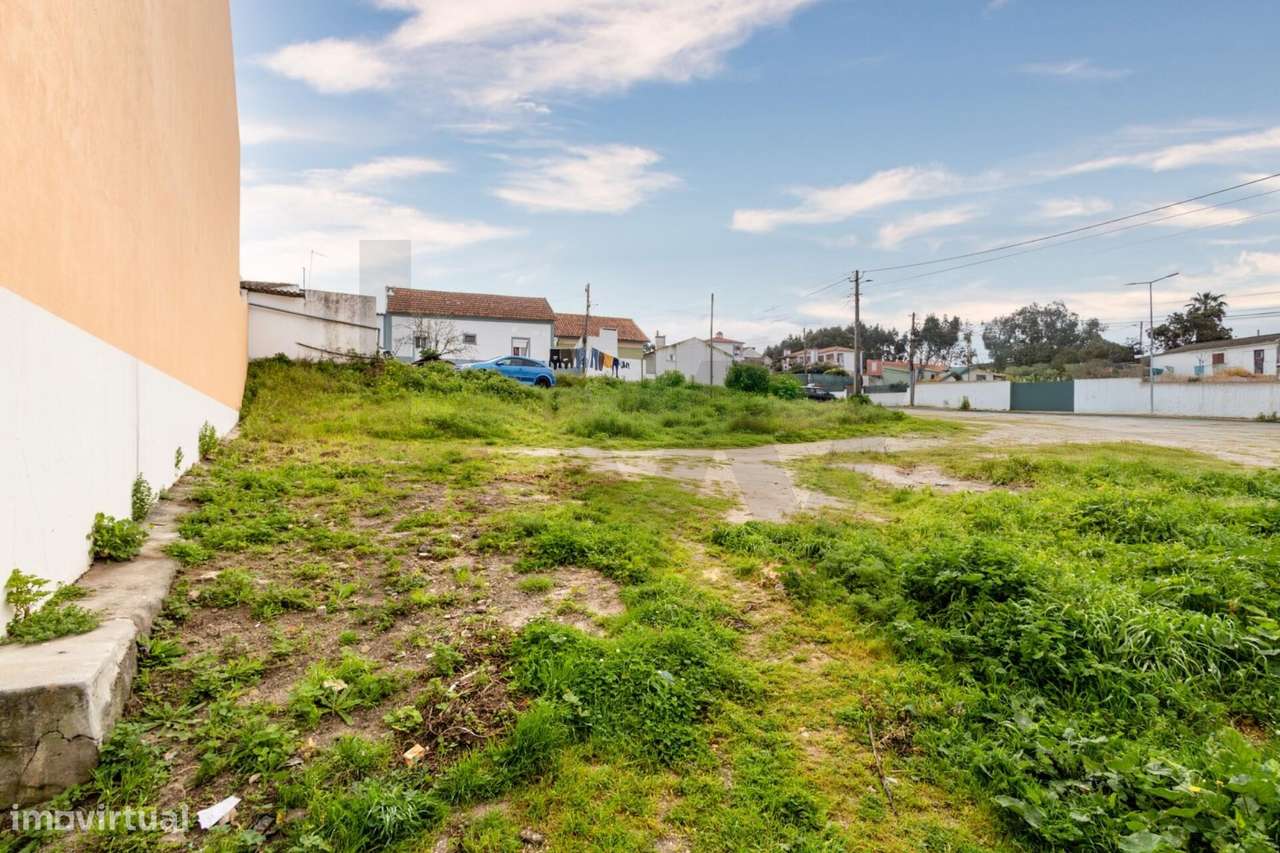 Terreno Urbano de 162m2 em Zona Tranquila de Caldas da Rainha – Excele-6