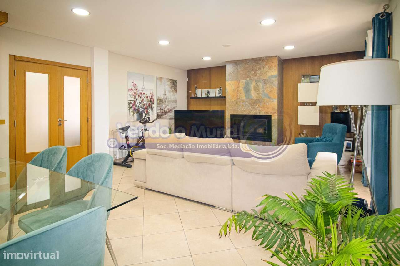 Moradia T3+1 em Foros de Salvaterra (F837)-16