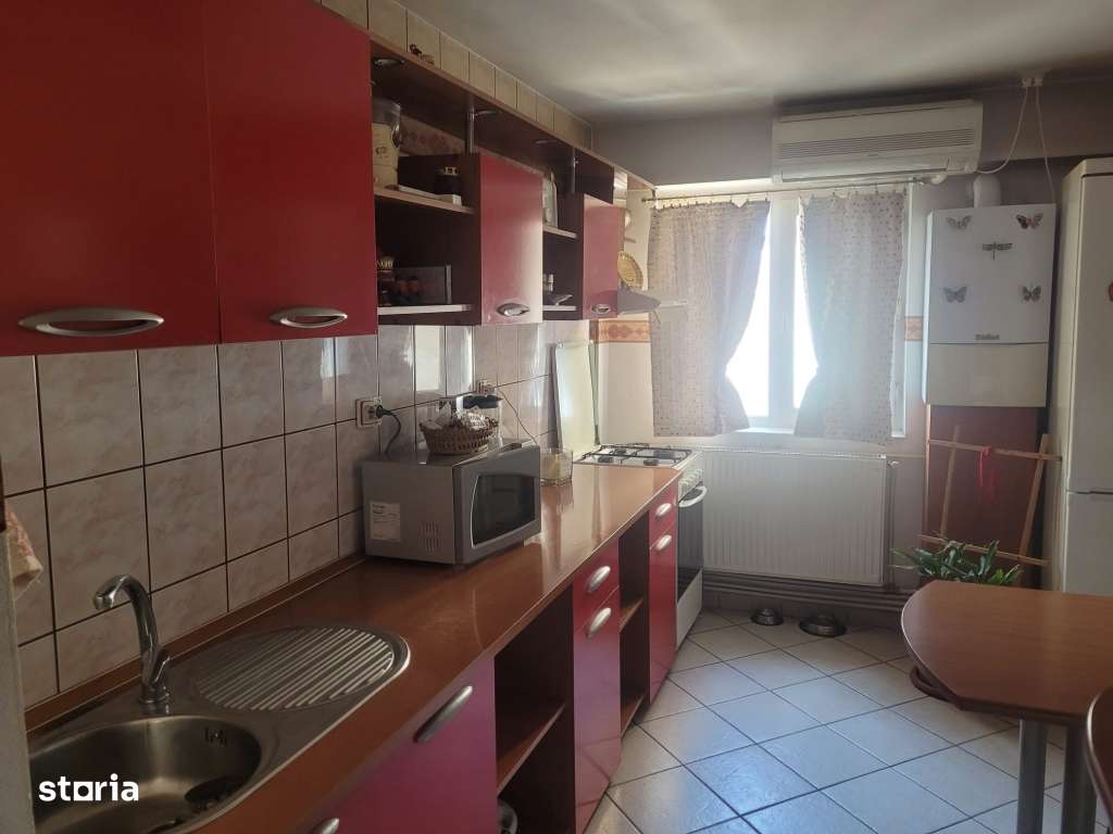 Apartament trei camere - Unirea Principatelor - 76mp - Imagine principală: 3/6
