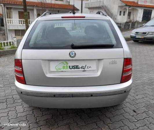 Para Peças Skoda Fabia I (6Y2) - 1