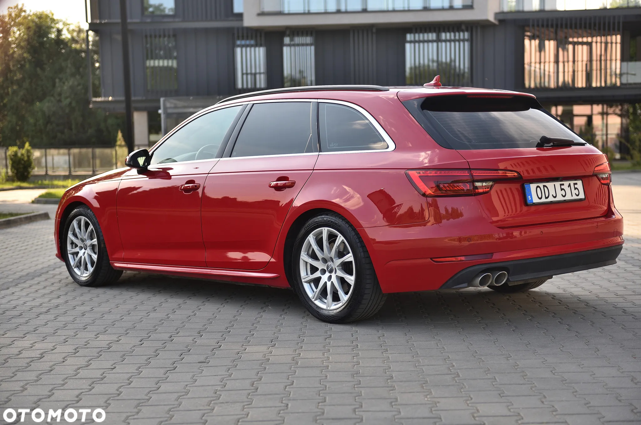 Audi A4 2.0 TDI S tronic - 5