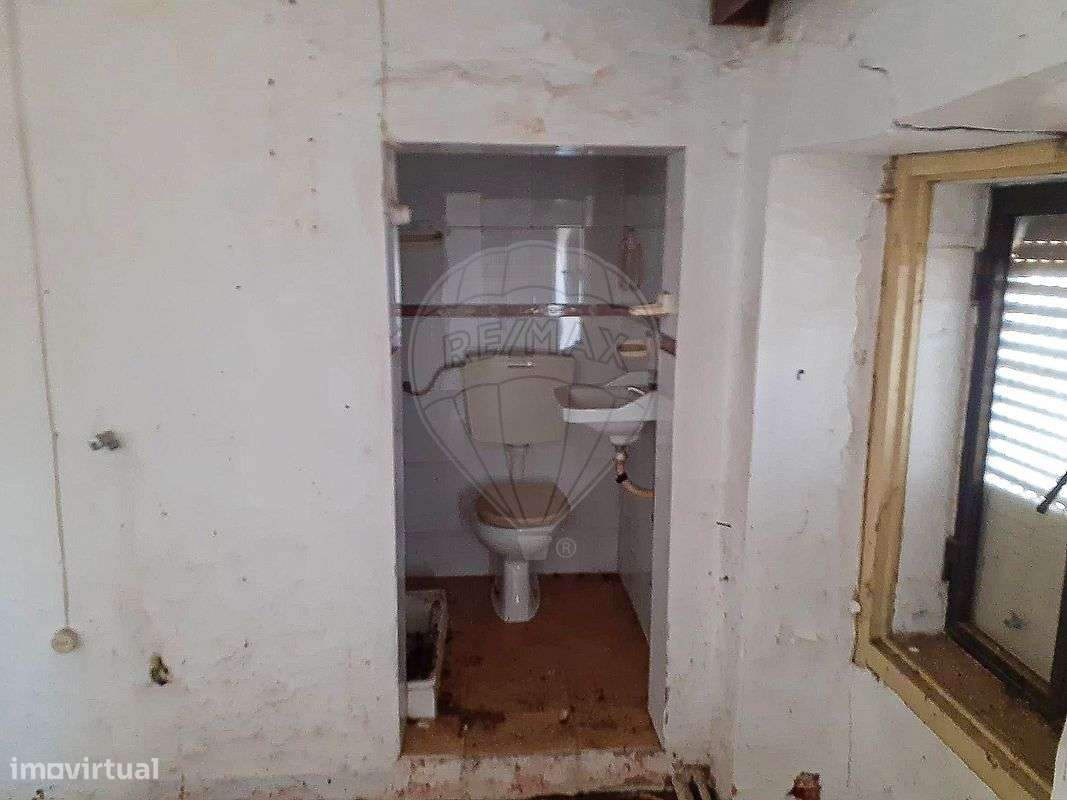 Moradia T1 para venda - Grande imagem: 5/7