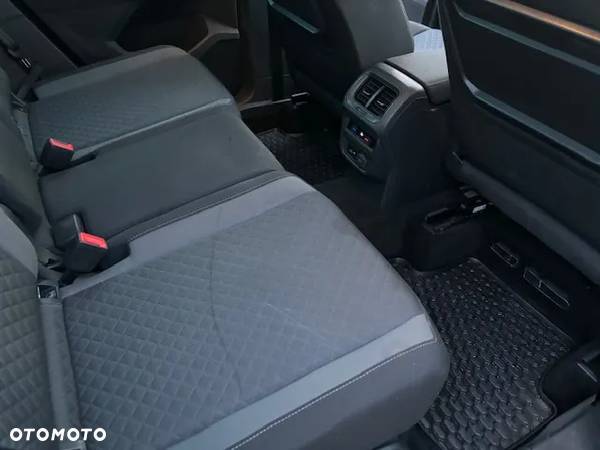 Volkswagen Tiguan 1.5 TSI EVO Comfortline - 23