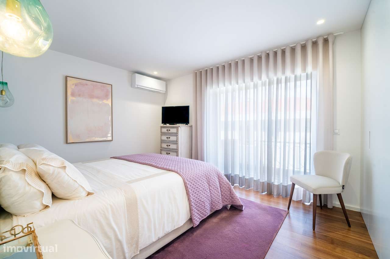 Moradia T3 com Jardim e Garagem em Guimarães-29