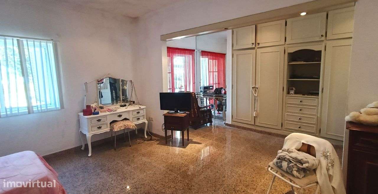 Quinta Pegões Velhos, junto á adega, com moradia e armazém lote 3,8 ha-26