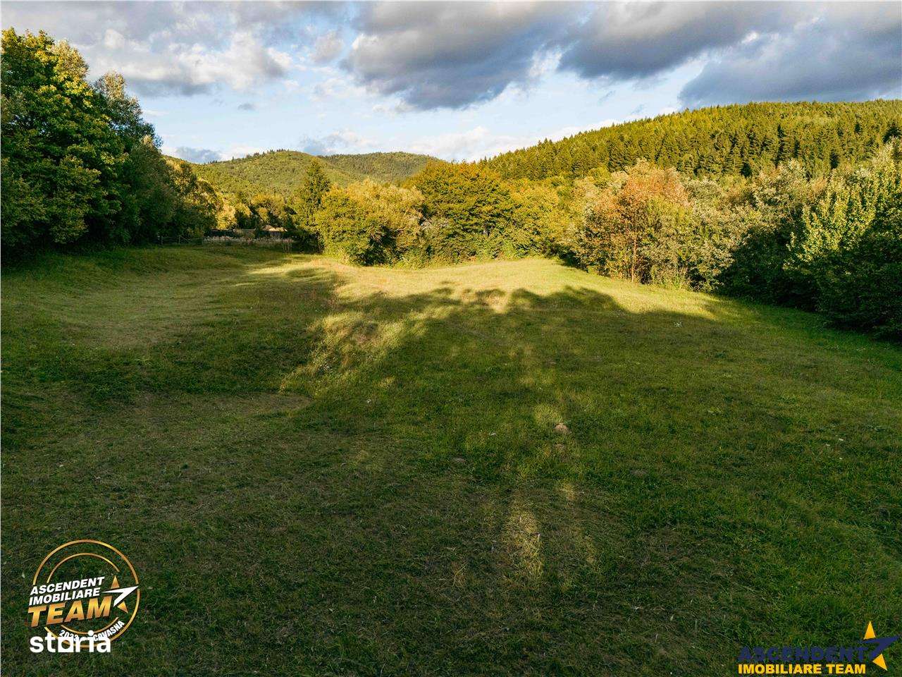 FILM! Teren extravilan, Ojdula, 4.800 mp, zona pitoreasca - Imagine principală: 4/12