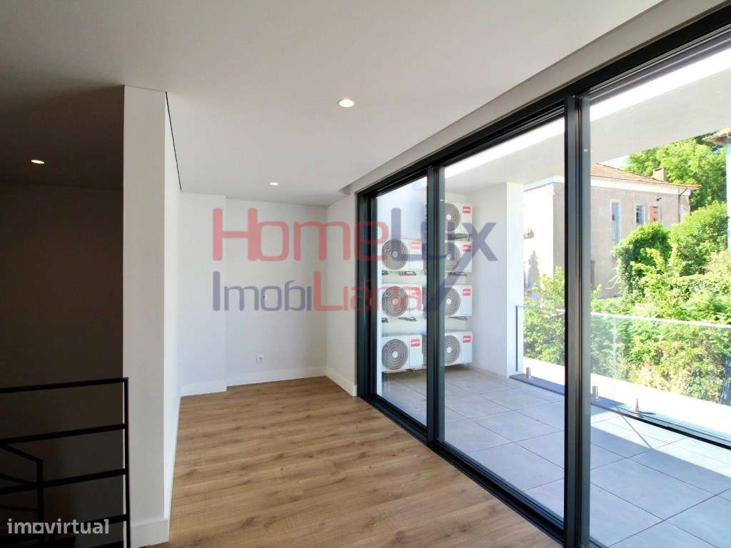 Moradia Exclusiva com Jardim na Boavista-34