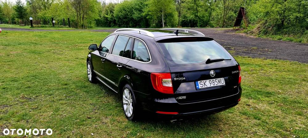 Skoda Superb 2.0 TDI 4x4 Business DSG - 8