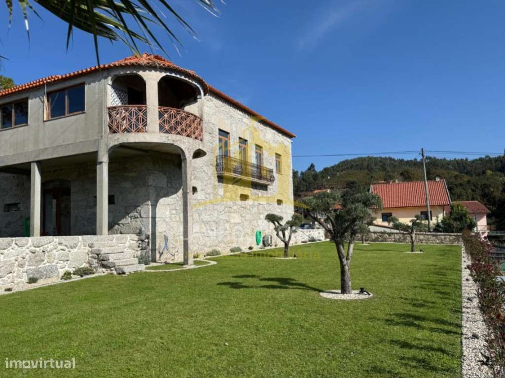 Quinta Exclusiva em Vieira do Minho | Um Refúgio de Elegância e Tra... - Grande imagem: 4/28