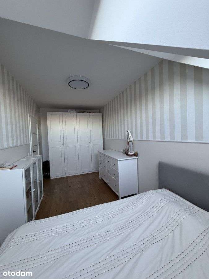 3 Pok 57m2 + Strych! Przy Lesie! Rumia-5