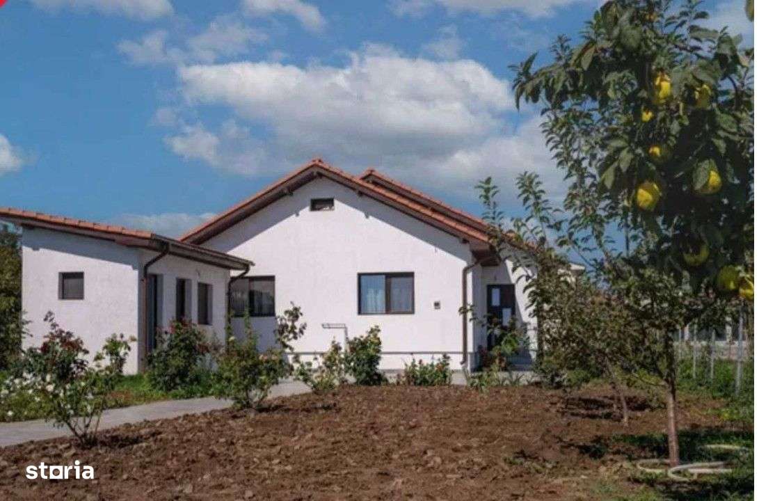 CASA LA CHEIE CUMPANA | TEREN 768 MP | 155 MP UTILI | 70 MP TERASE | - Imagine principală: 1/7