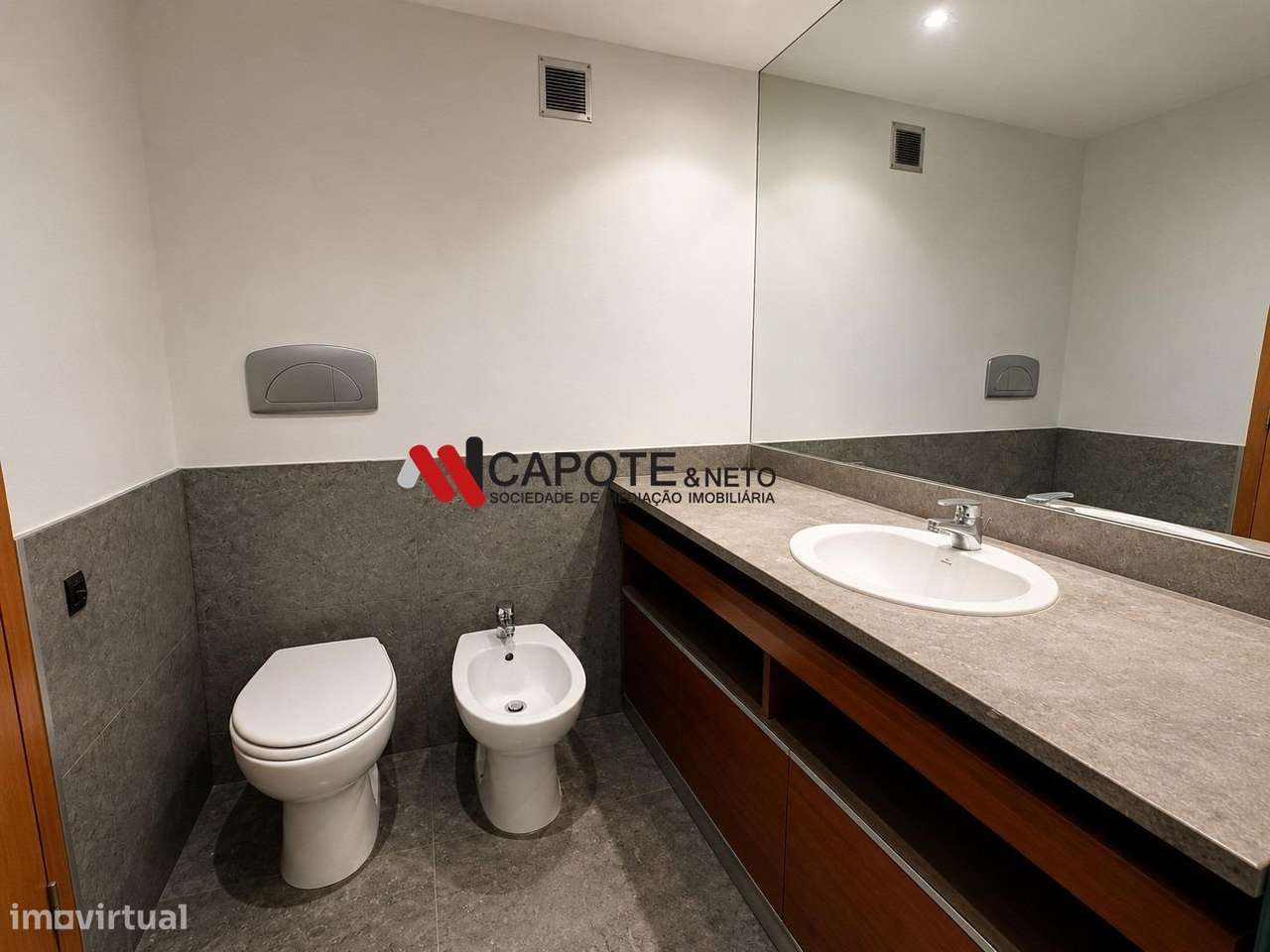 T3 - Condomínio Jardins São Bartolomeu - 2 Parq e Arrecadação-15