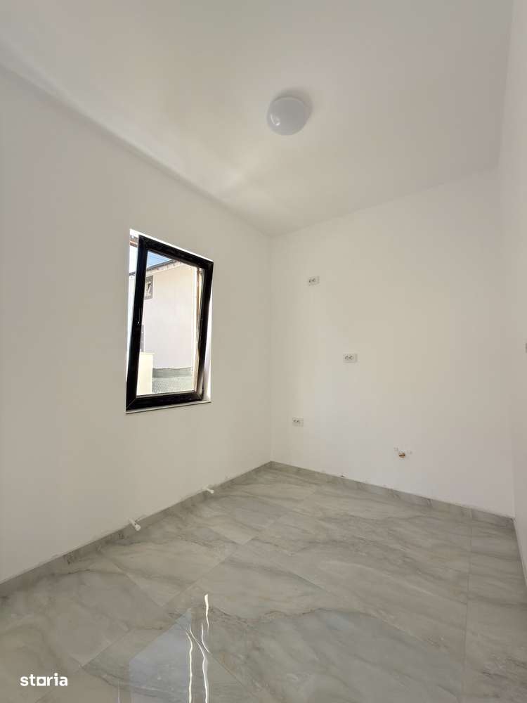 Casă cu 3 Camere | Lumina-3