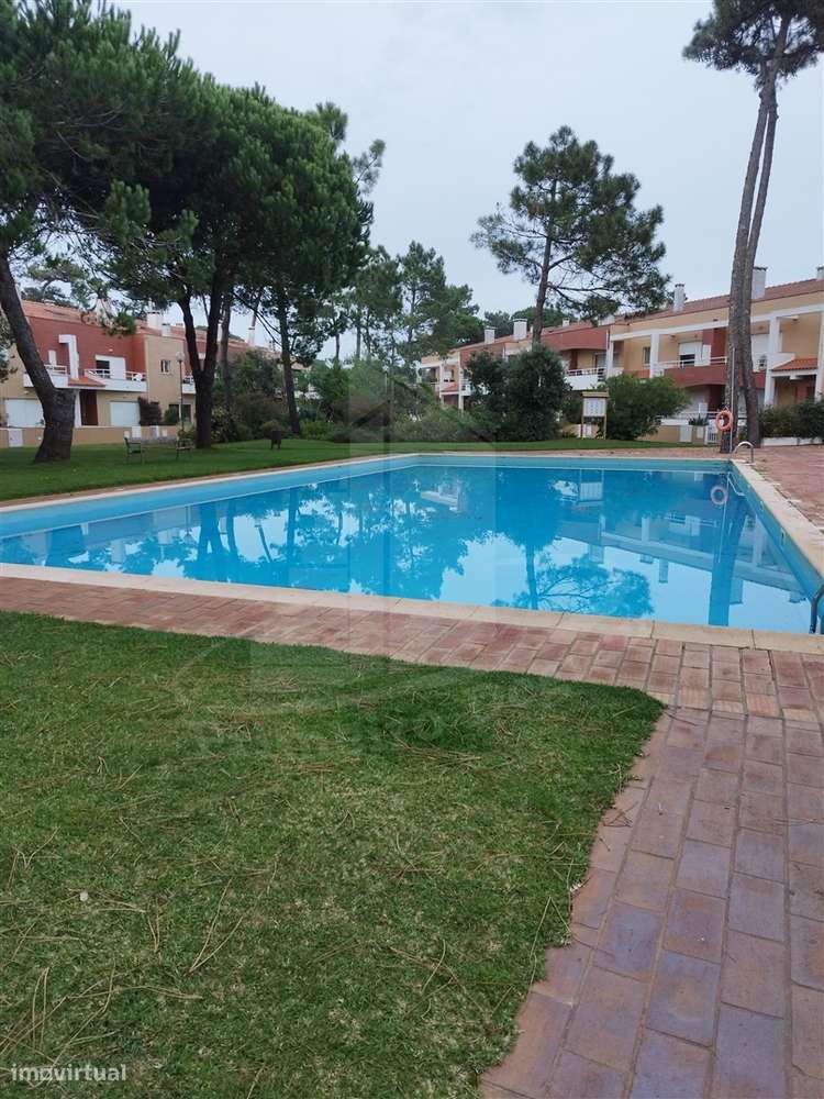 Apartamento T2+1 com mezanino em condomínio fechado – Aldeamento Liris-6