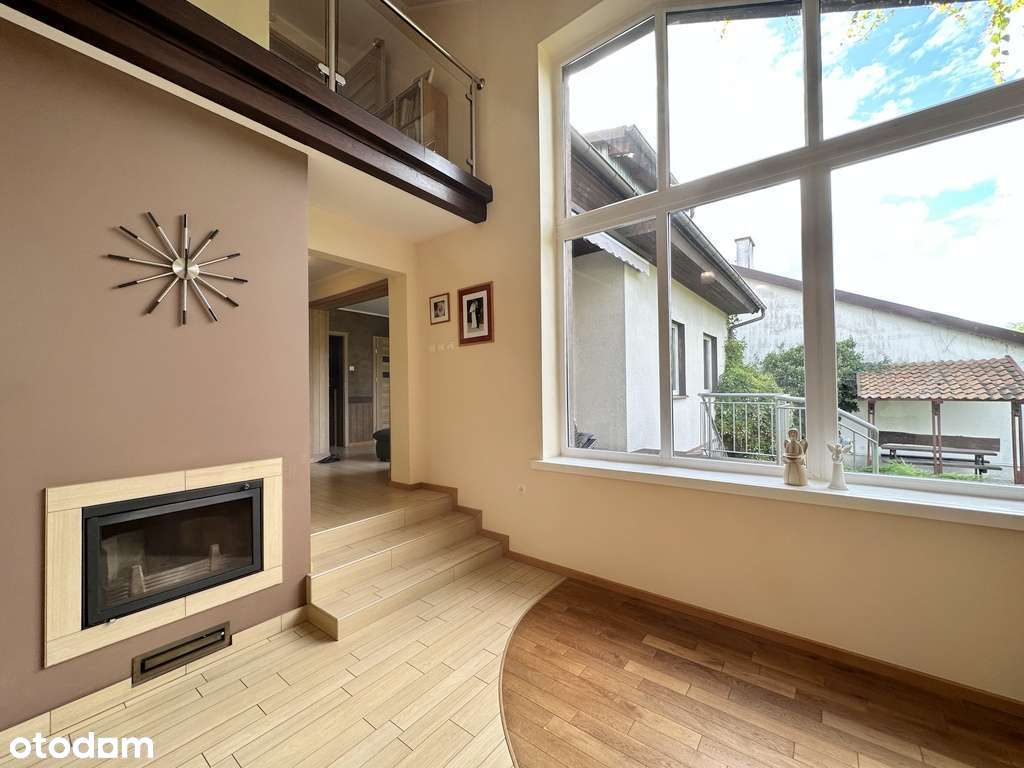Przestronny dom w świetnej lokalizacji-6