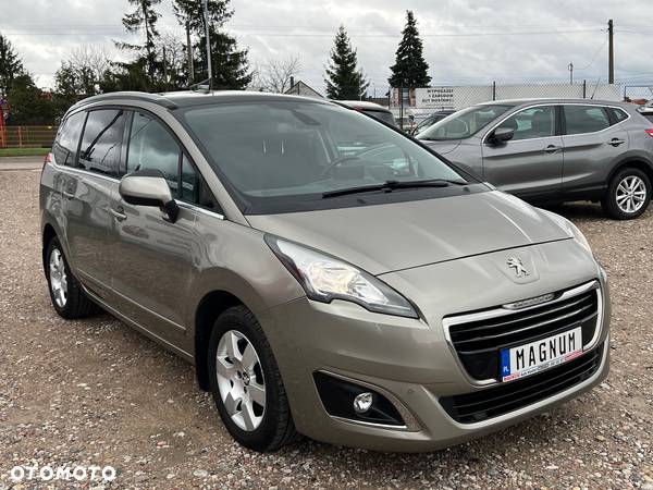 Peugeot 5008 1.6 BlueHDi Allure 7os - 33