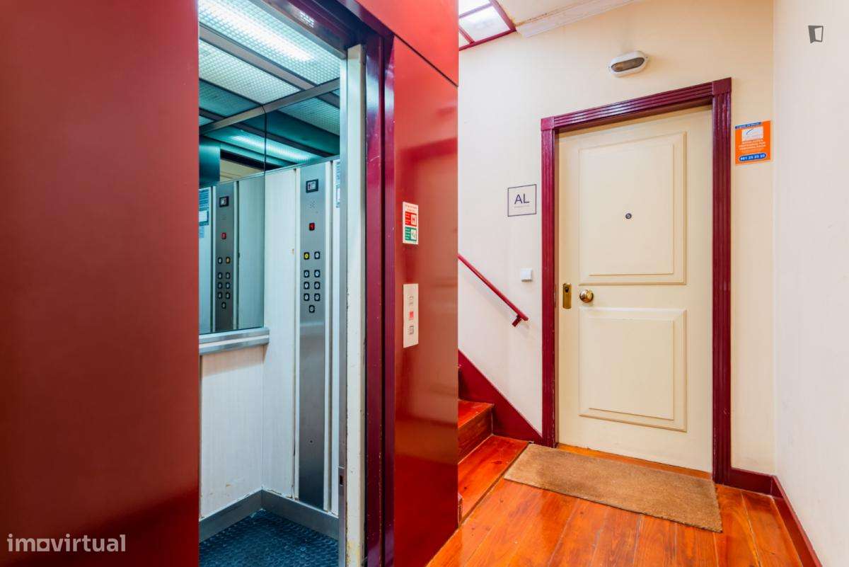 Apartamento com 3 quartos - localizado em Anjos Lisbon - Grande imagem: 2/10