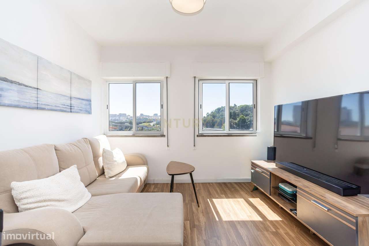Apartamento T3 Remodelado em São Domingos de Benfica | 2 WC-4