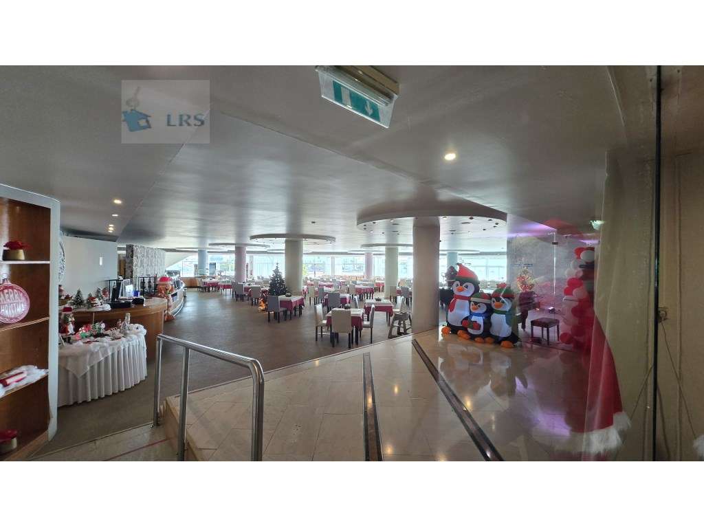 Albufeira central, sinta-se em férias o ano inteiro. apartamento T1...-23