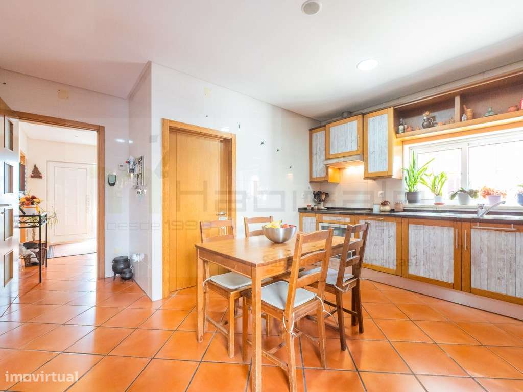 Moradia T4+1 | Casal Novo - Famões / Caneças-12